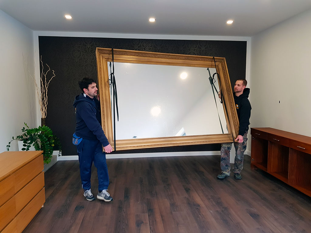 Képkeretek költöztetése