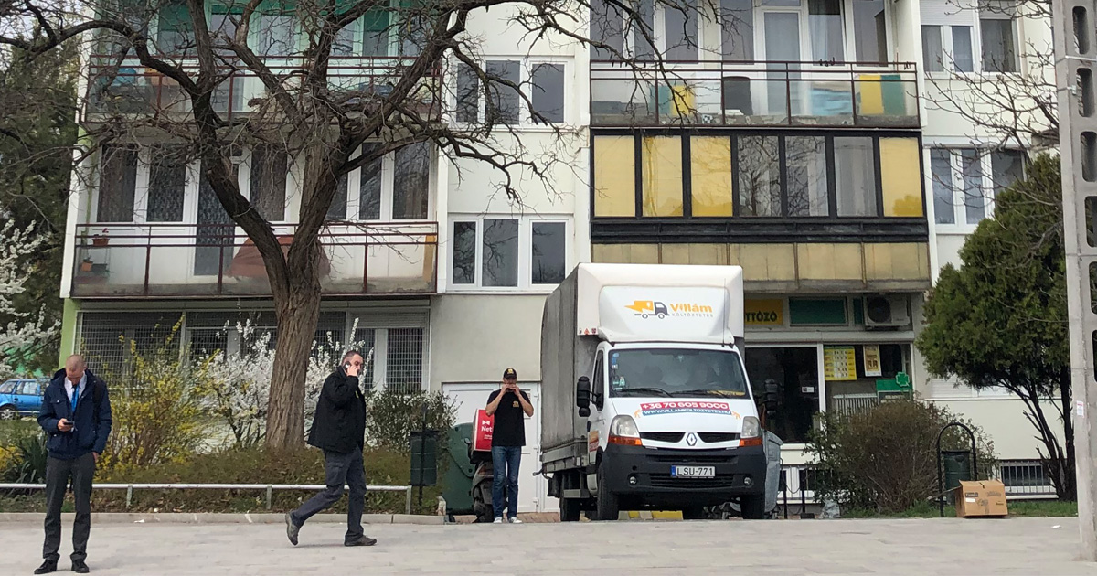 Villám Költöztetés Renault Master 2